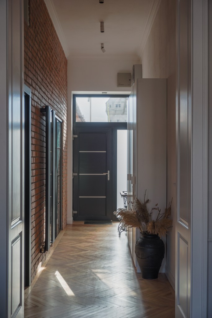 hol apartament stil parizian