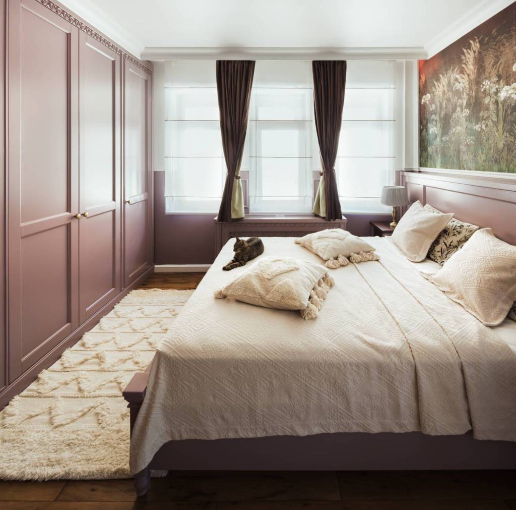 Dormitor clasic casa brancoveneasca Bucuresti - Space Sparkle