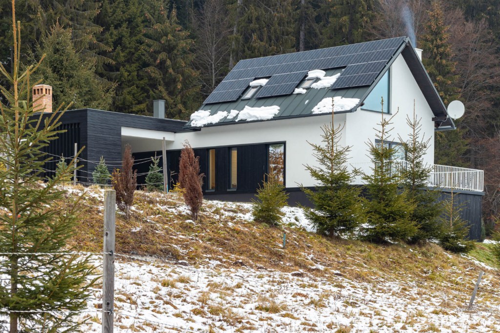 casa in stil minimalist 12
