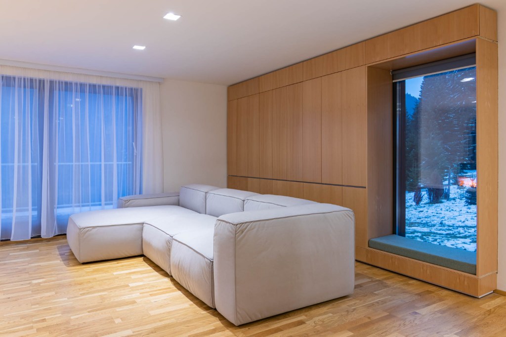casa in stil minimalist 3