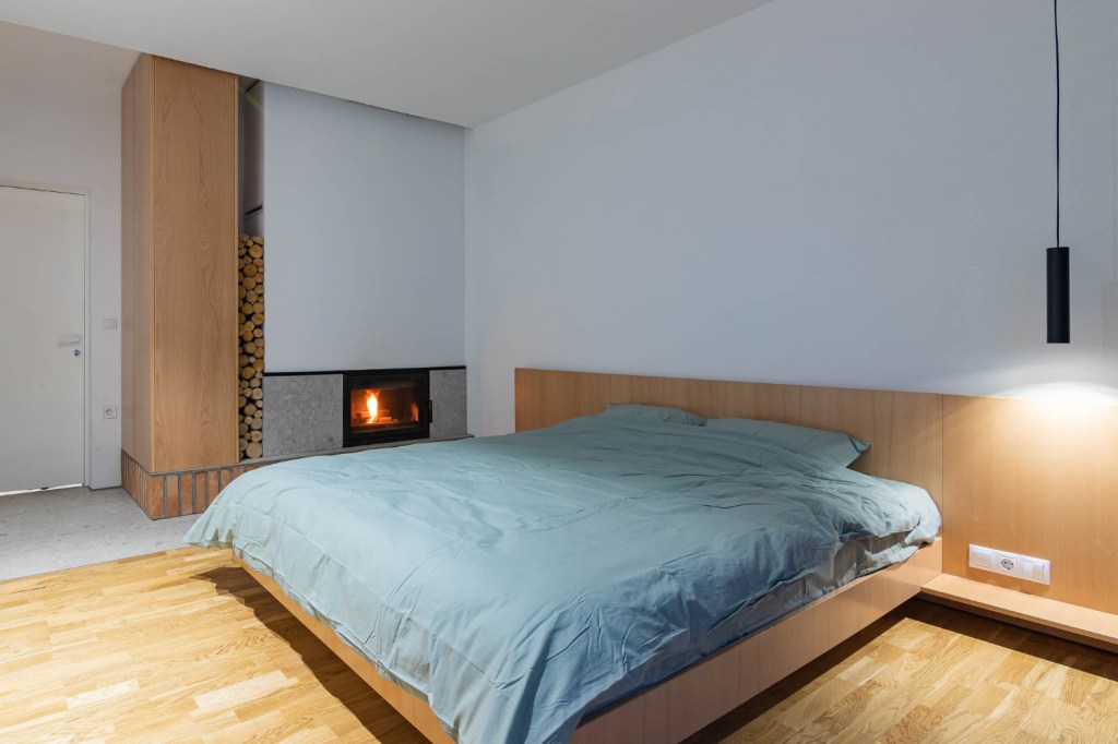 casa in stil minimalist 7