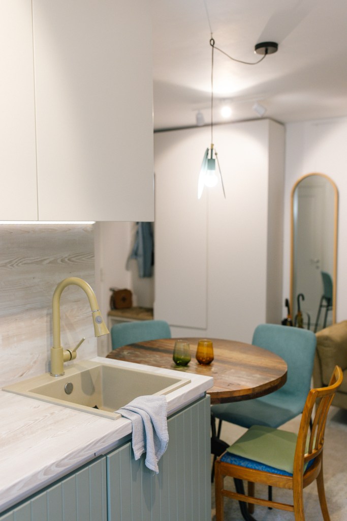 apartament Piatra Neamț bucătărie