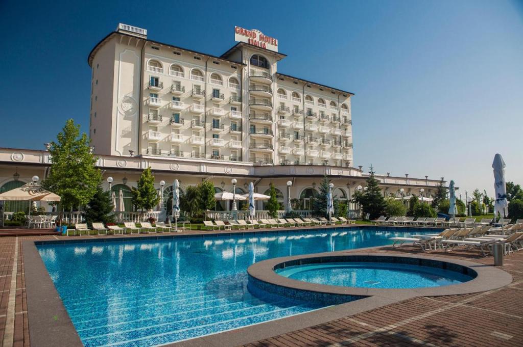 Piscină Grand Hotel Italia
