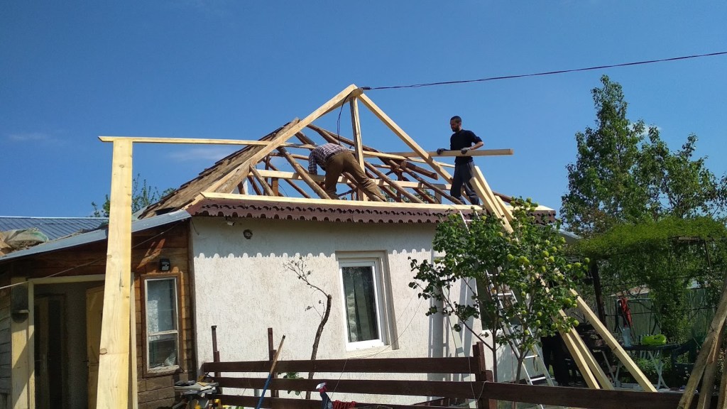 Proprietarul a început renovarea în 2014, iar în 2020 a schimbat acoperișul