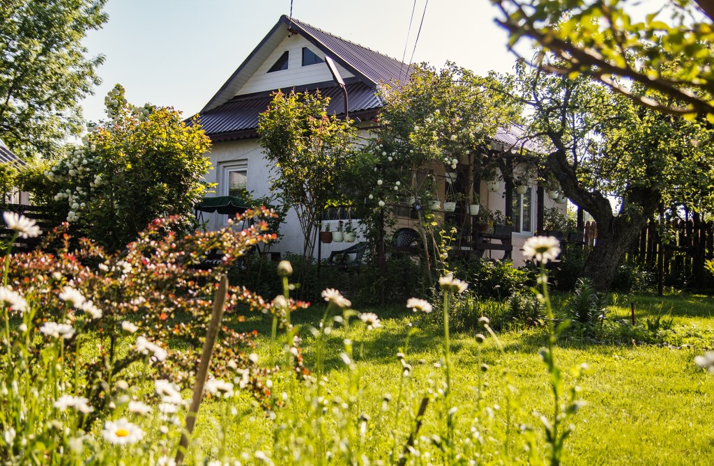 Proprietarul a început renovarea în 2014, iar în 2020 a schimbat acoperișul