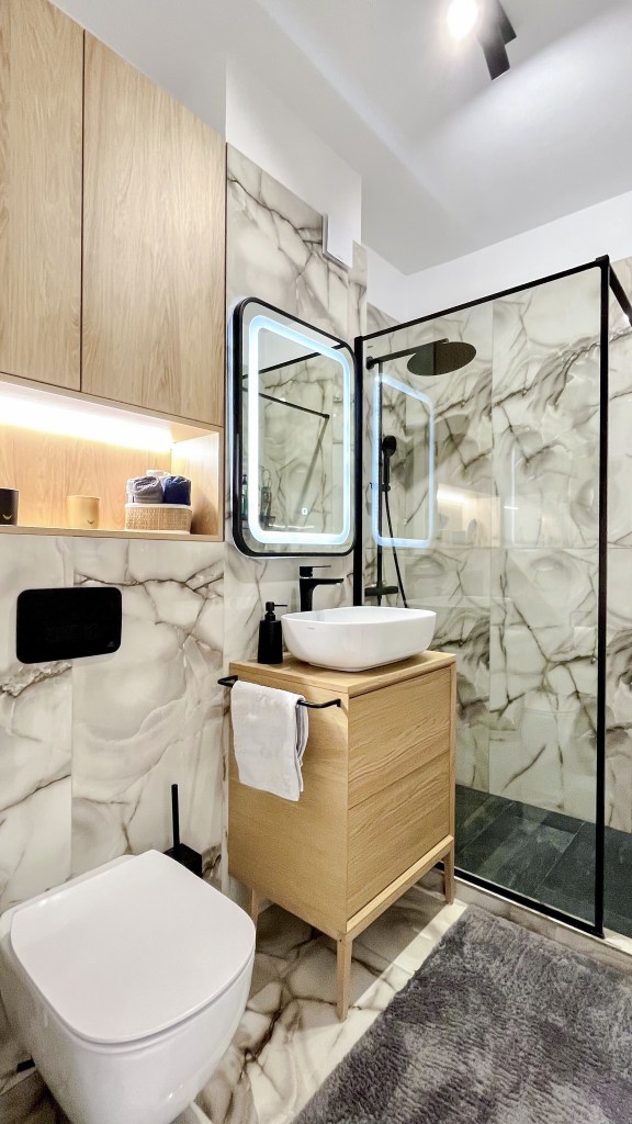 recompartimentare apartament băi