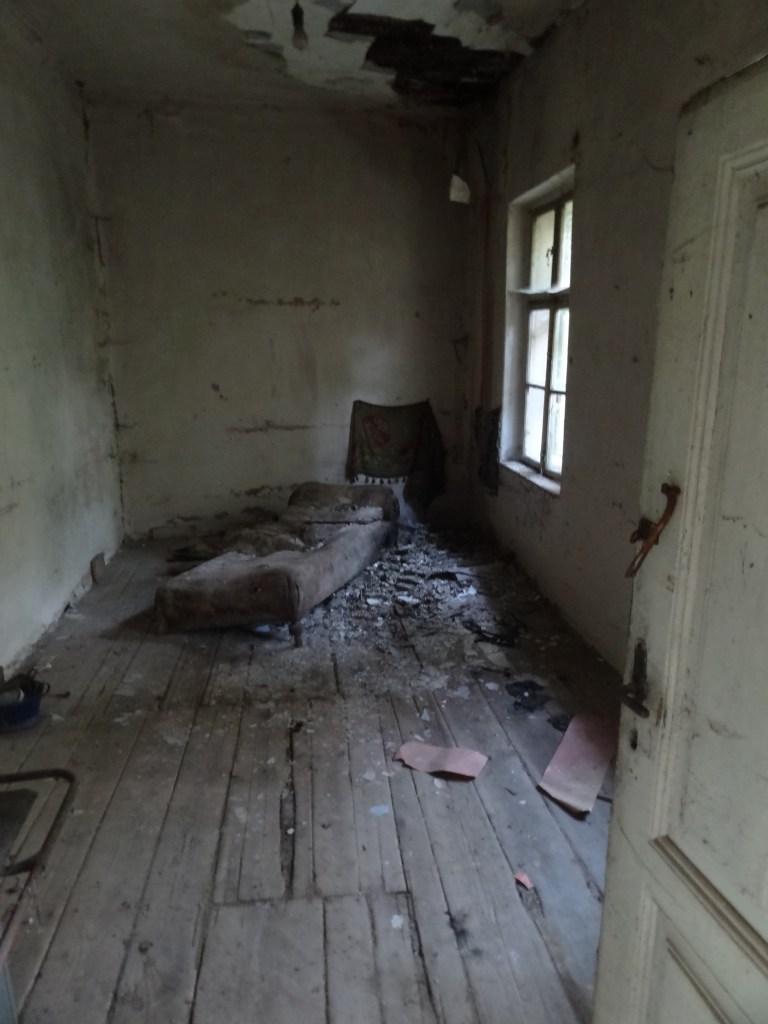 renovare conac interior