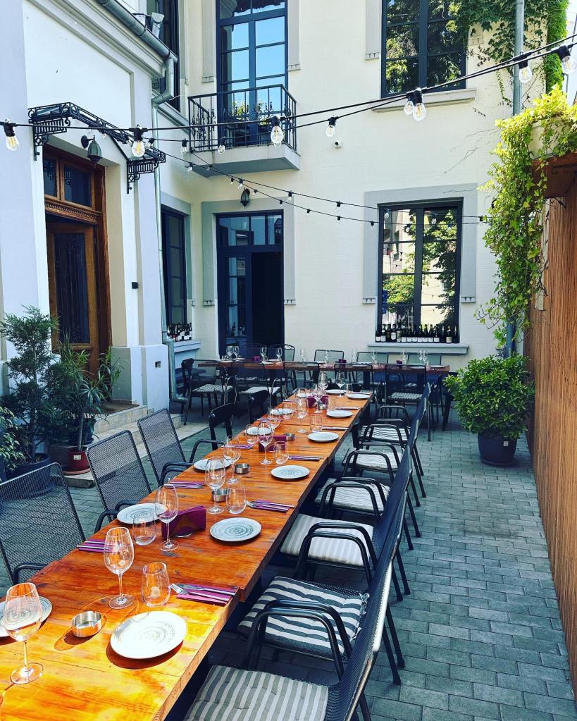 WineOut Bar & Bistro