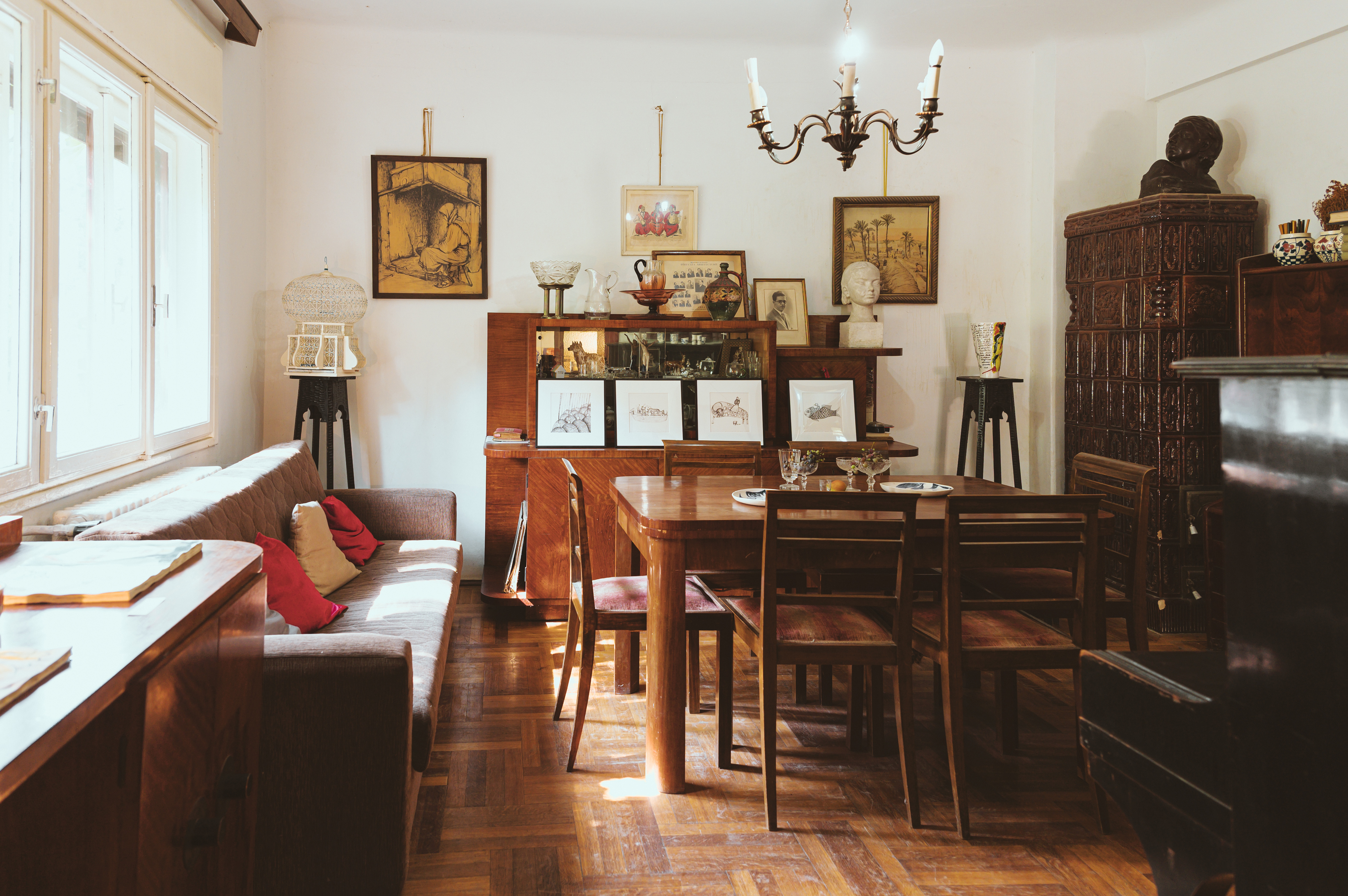 casa Ioan Hanciu interior