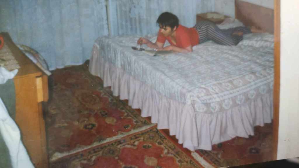 dormitor romania anii 90