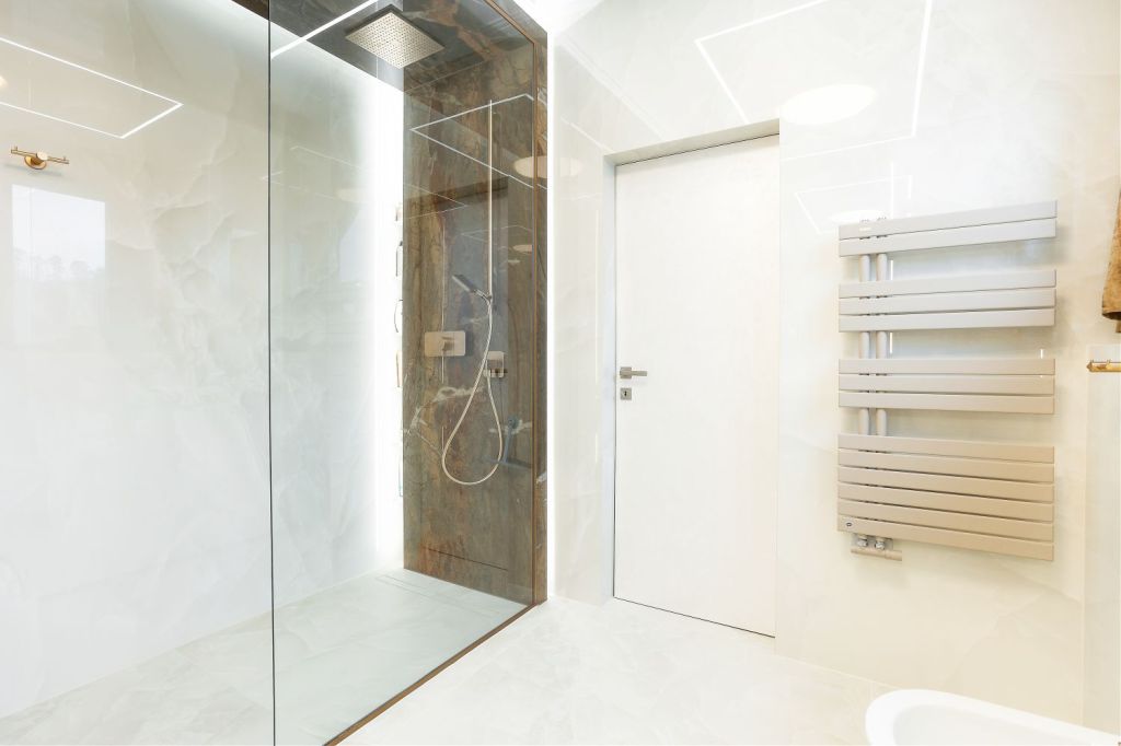 dus walk in baie matrimoniala