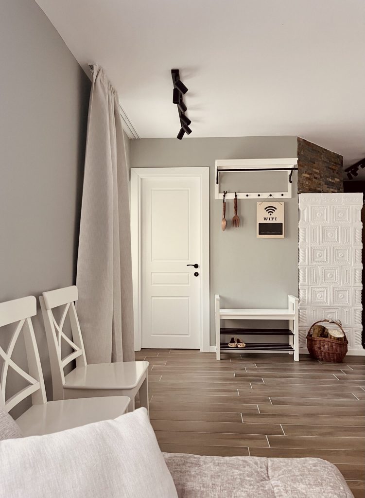 intrare apartament
