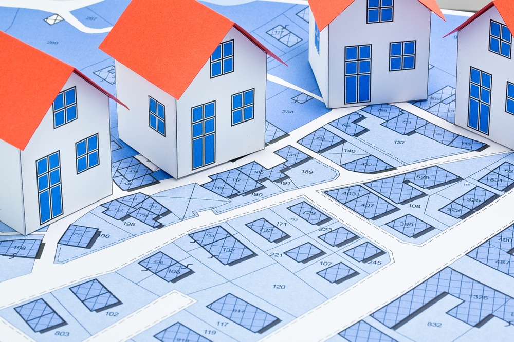 acte certificat urbanism shutterstock