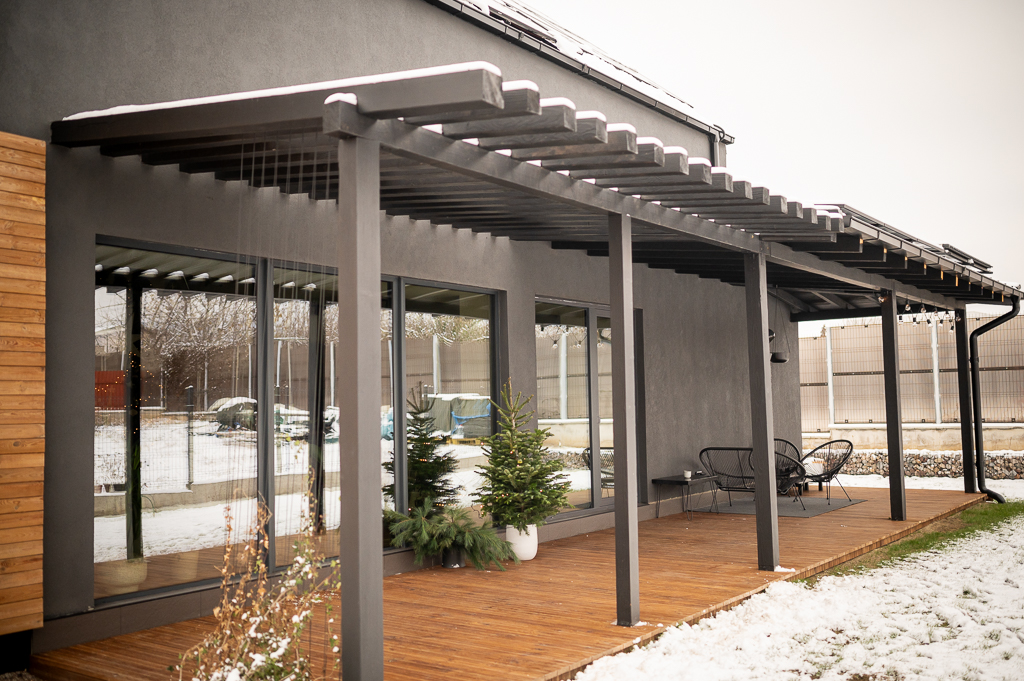 Cuplul și-a construit o casă în stil scandinav