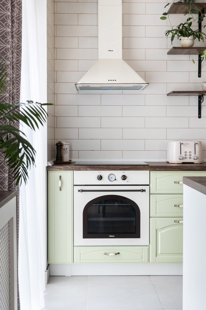 apartament București bucătărie