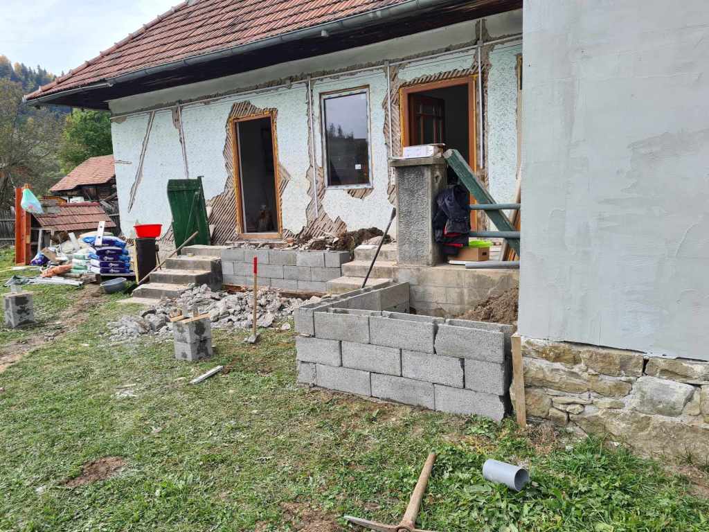 Cum arăta casa înainte de a fi cumpărată