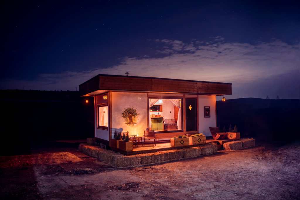 George a construit un tiny house de la zero