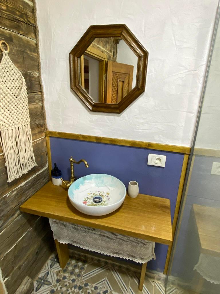 Design-ul îmbină elementele moderne cu cele tradiționale