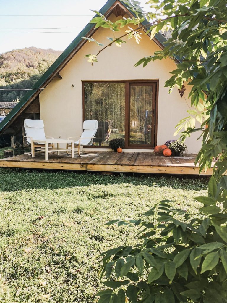 Tiny-ul construit lângă Vidraru