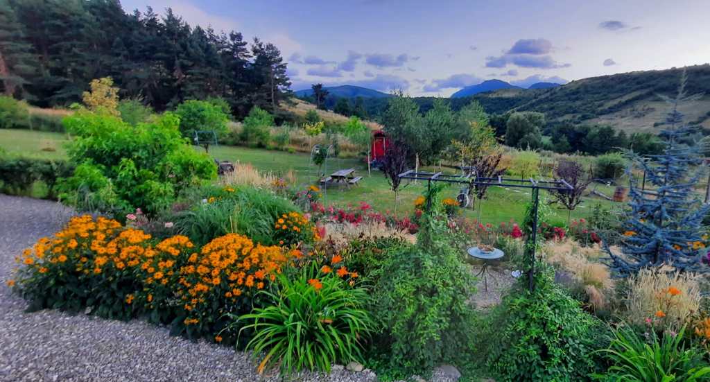 Casa lui Marin are opt metri lungime și 3.5 metri înălțime