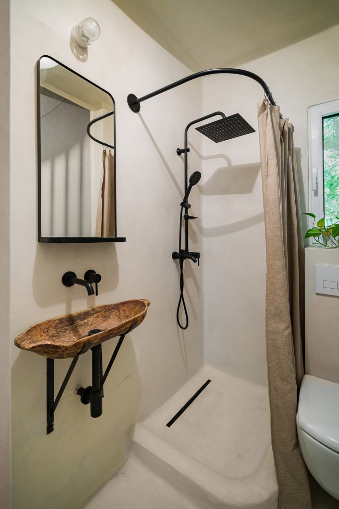 apartament zona Polonă baie