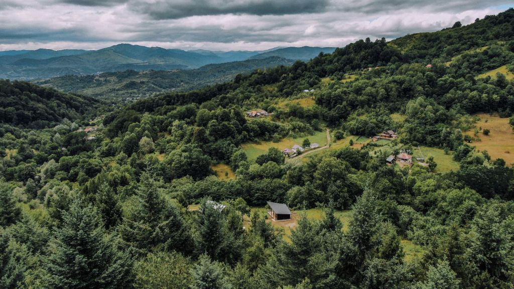 Cabana are toate utilitățile necesare