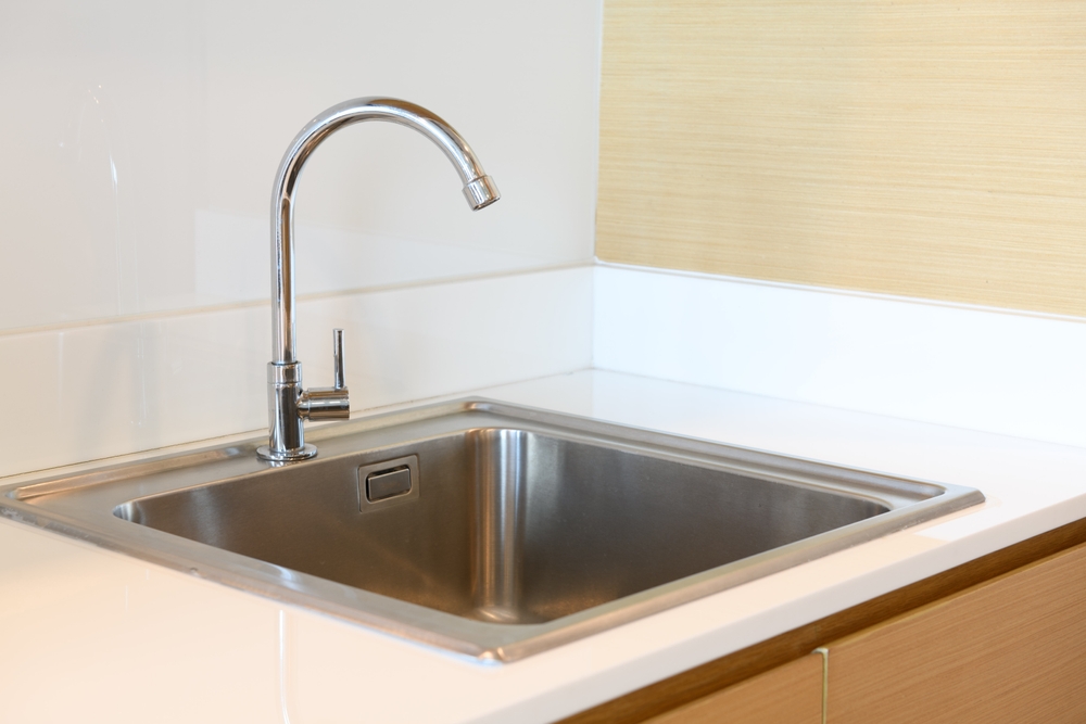 chiuveta din inox curatare detartrant