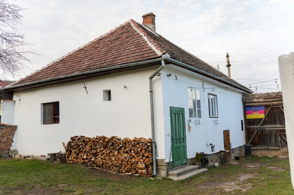Proprietatea, conform documentelor de proprietate, a fost construită în 1959