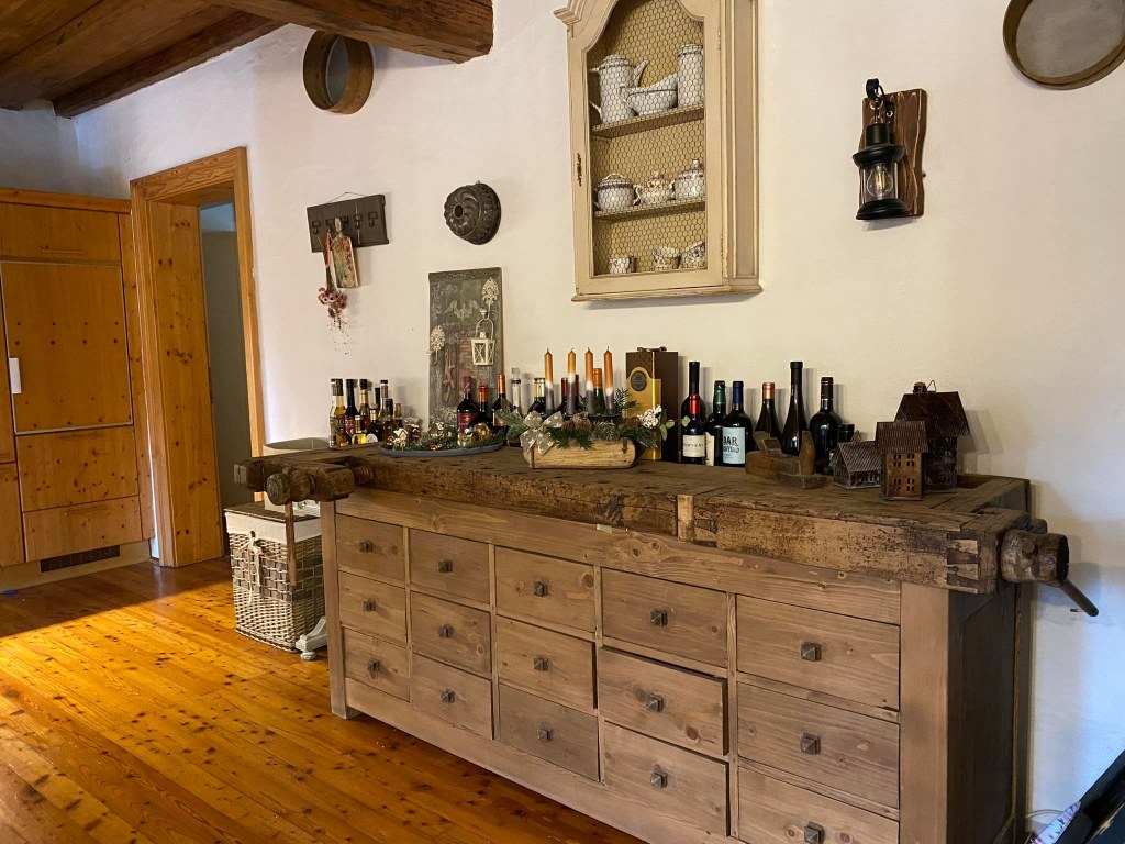 Proprietara adoră să petreacă timp în grădină