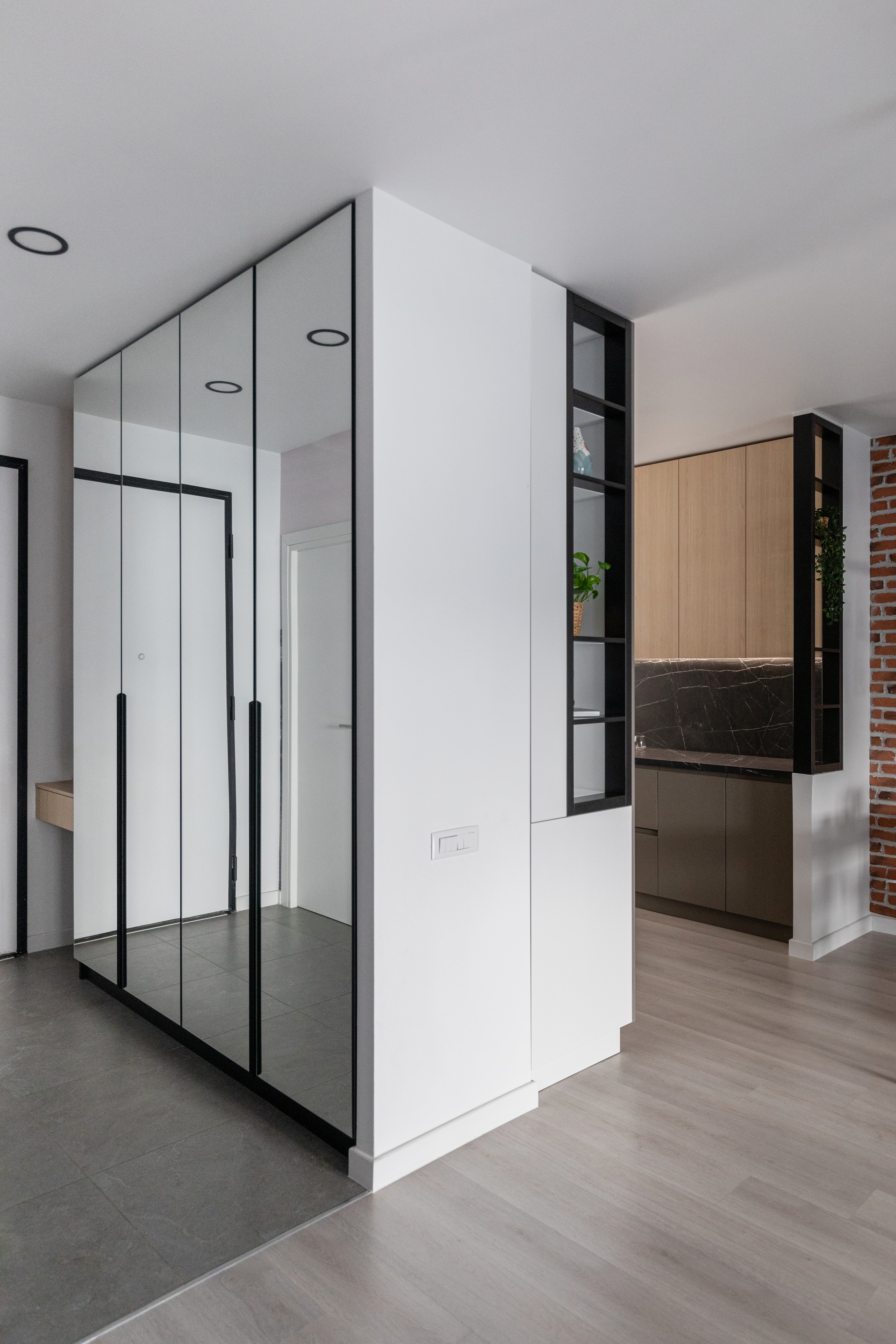 Casă Voluntari intrare