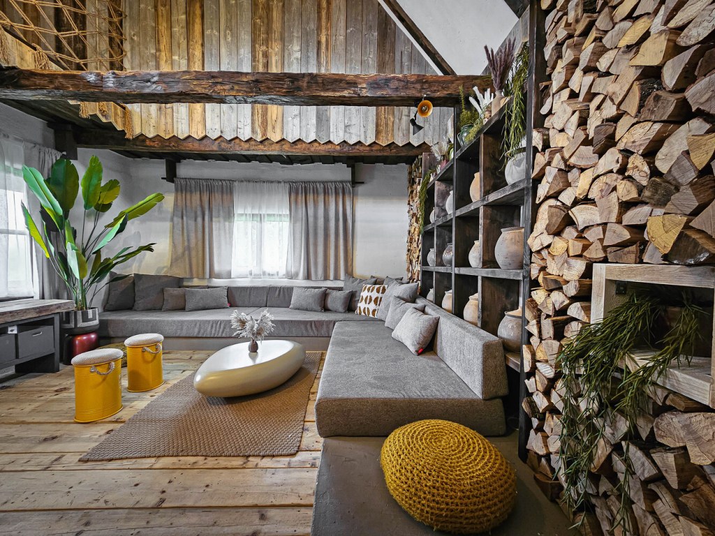 Panoramic Nook