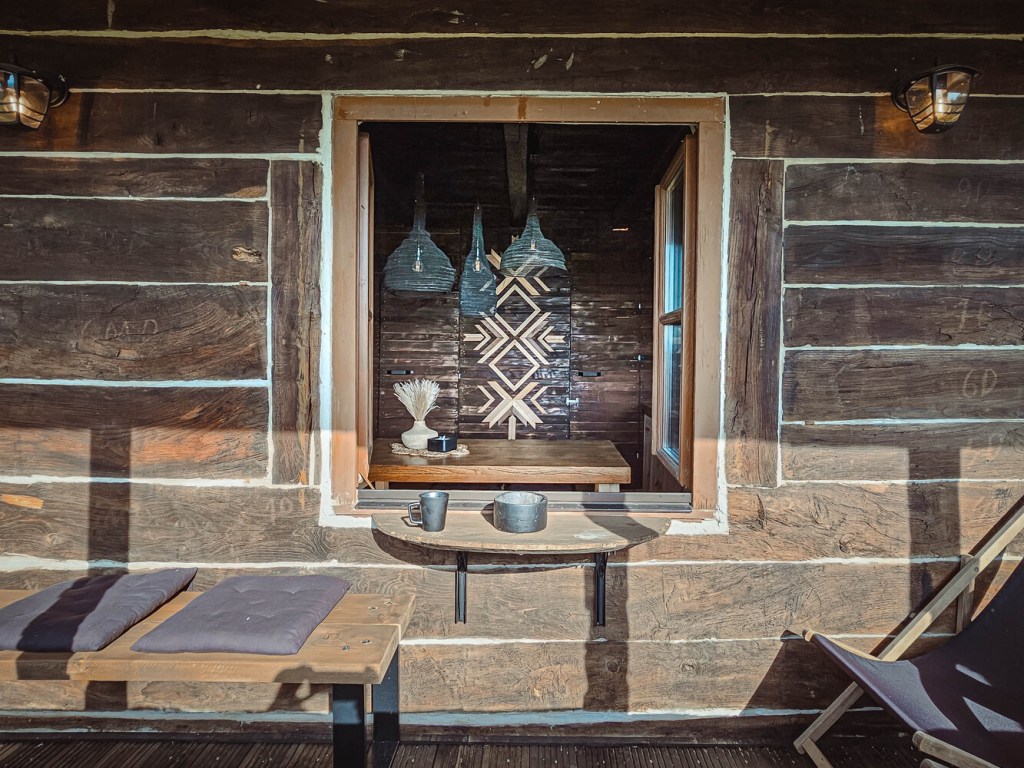 Panoramic Nook