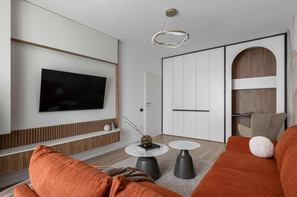 apartament București living