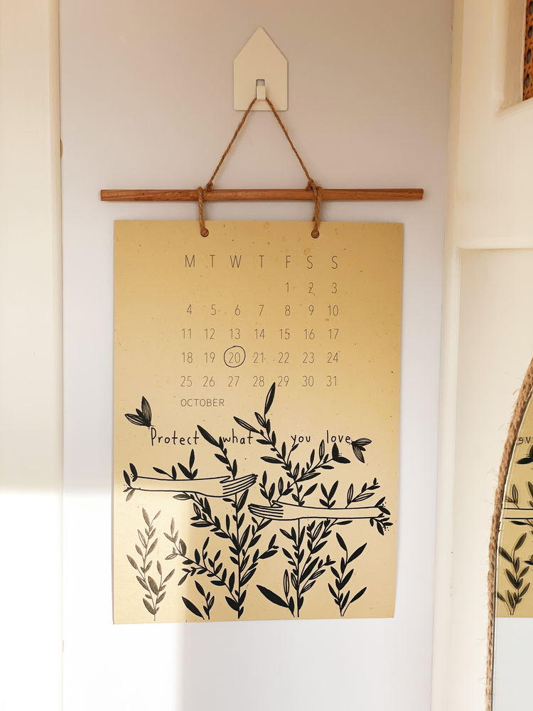 Tinerii duc un stil de viață alternativ și sunt fericiți