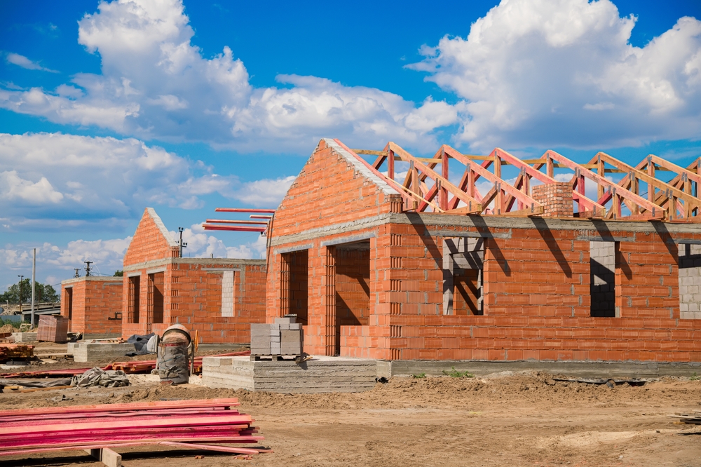 casa la rosu constructie