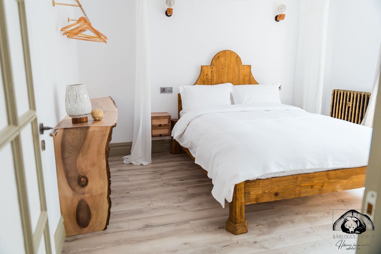 Martyna și Eduard au lucrat singuri la casă, aproximativ 80% din timp