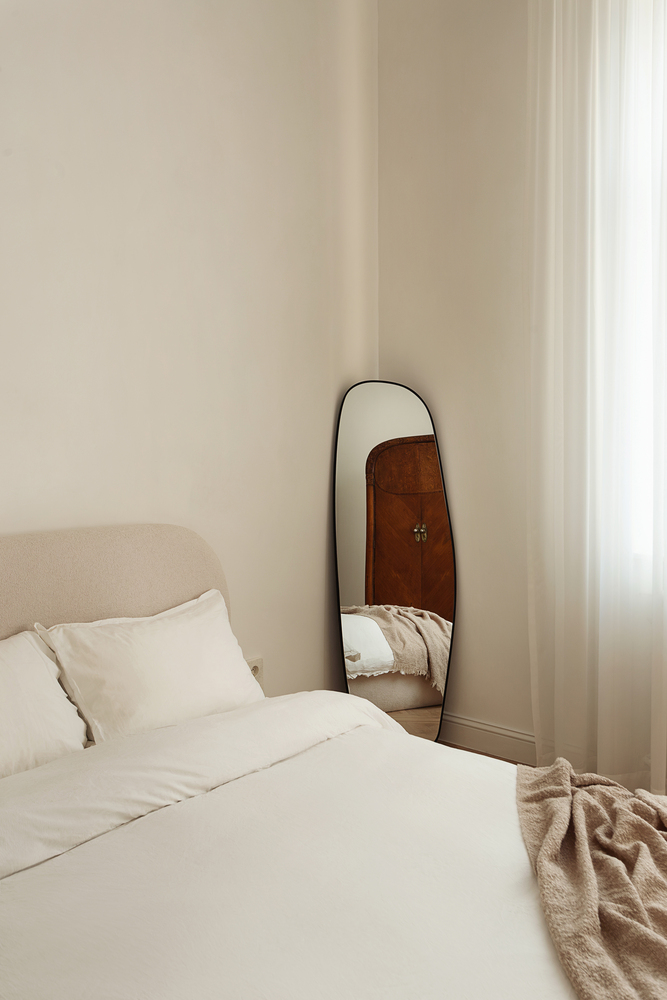 „Ne-am dorit ca apartamentul să respecte eleganța clădirii, și, în același timp, să aibă suflet”, spune proprietara - FOTO: Andreea Iancu