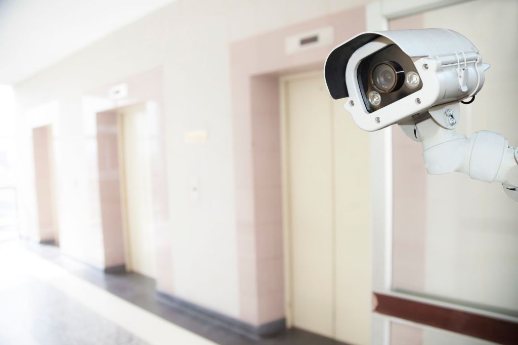 acte necesare montare camere supraveghere scara blocului usi de lift
