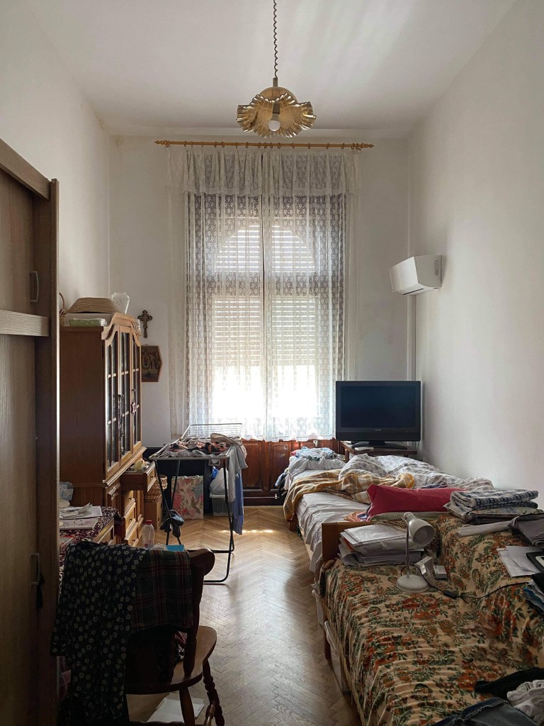 Cum arăta apartamentul înainte de renovare