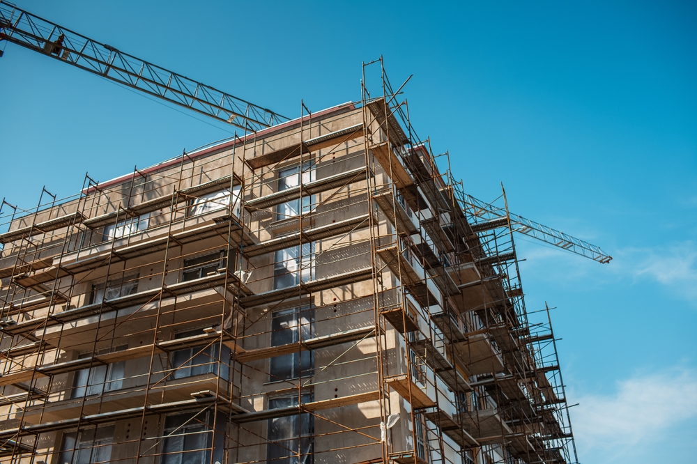 bloc de apartamente in constructie