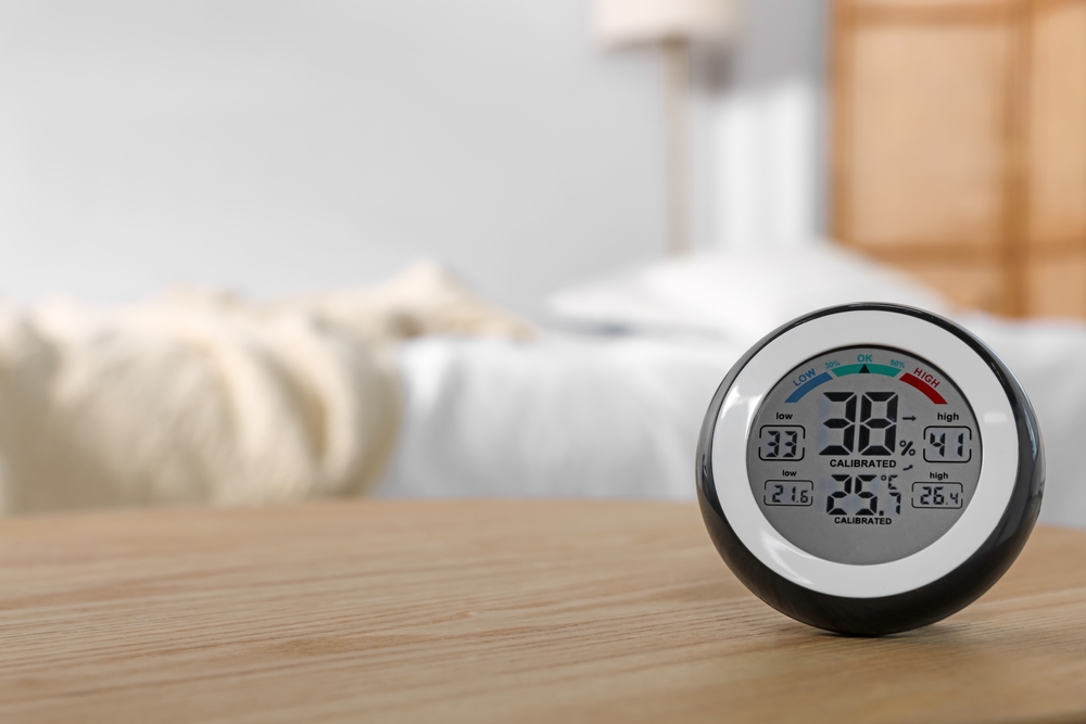 higrometru umiditate dormitor