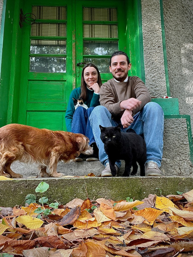 De la oraș la sat: un cuplu s-a mutat în casa bunicii din Bărăgan și a pornit un proiect cu fonduri europene pentru întregul sat