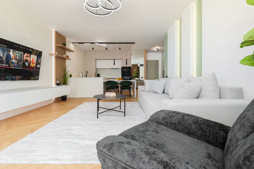 Cum a fost pregătit pentru închiriere un apartament din Cluj, cu buget mic și în timp record