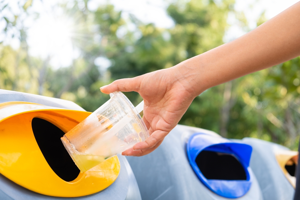 plastic la container reciclare 