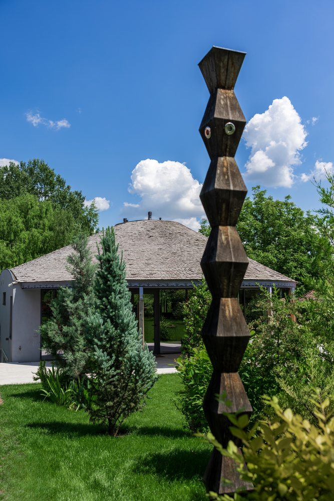 Decorul îmbină elemente de tradiție cu cele moderne - FOTO: Mihaela Bîtlan