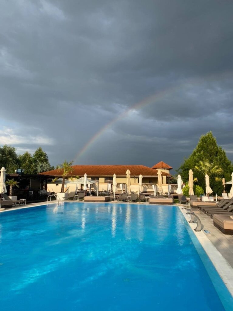 Piscină Spa Domnești
