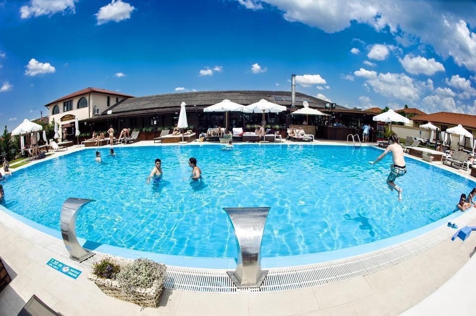 Piscină Spa Domnești