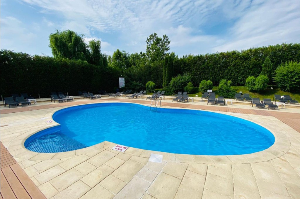 Piscina Elisa