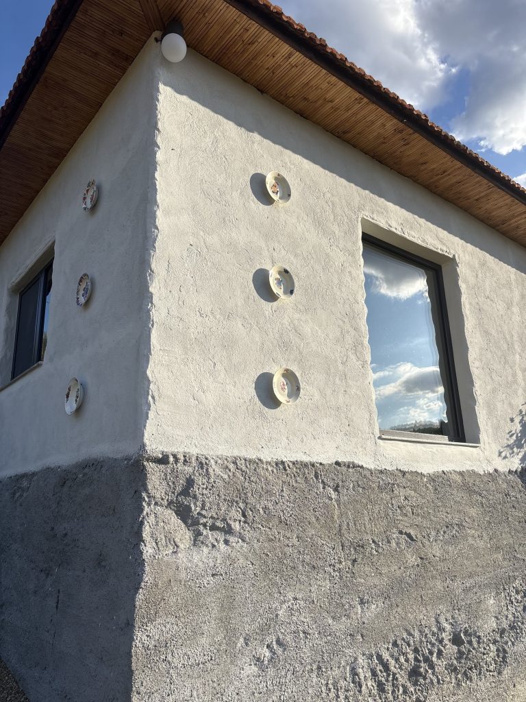 Raul a transformat de la zero o casă de 120 de metri pătrați